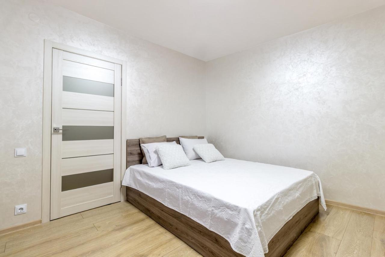 City Center Vip Studio Apartment 利沃夫 外观 照片